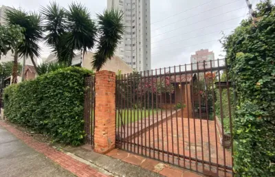 Sala comercial para locação localizada no principal ponto do centro
