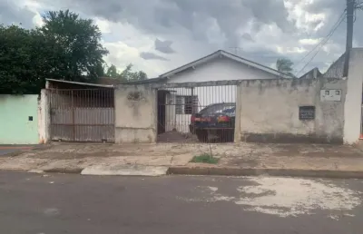 Casa à venda no conjunto semiramis barros braga, com 4 quartos