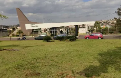 Sobrado com 3 dormitórios no condomínio heimtal park