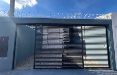 Casa geminada para locação com 3 quartos no jardim nações unidas na região leste