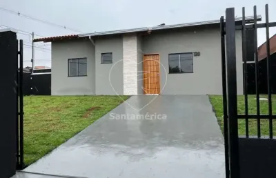 Casa com 2 quartos e quintal na região norte de londrina para venda e aluguel