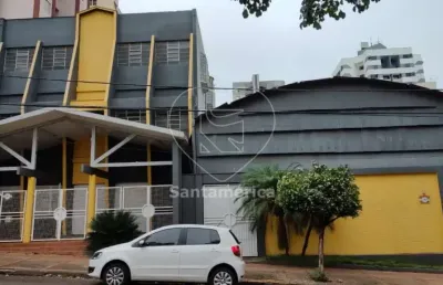Casa comercial com 14 salas e 1,362,22m² de área útil para alugar no centro