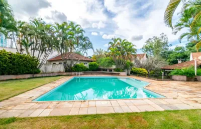 Residência de alto padrão à locação com vista para o lago em londrina com 4 quartos e piscina