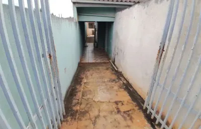 Casa de fundos para alugar com 1 quarto na região norte de londrina