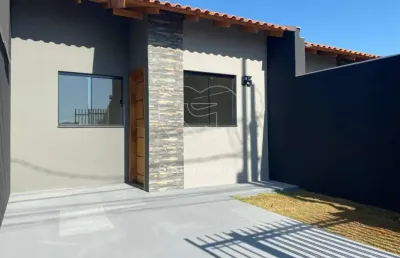 Casa com 2 dormitórios disponível no jardim aliança, região norte de londrina.