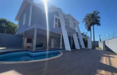 Sobrado para alugar no jardim coliseu em londrina, 3 suítes e área de lazer