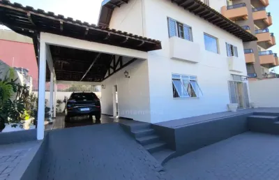 Sobrado comercial à venda e para alugar próximo à higienópolis e ao centro de londrina