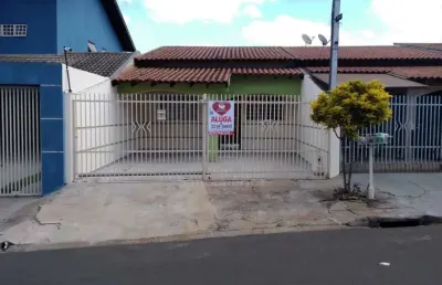 Casa para locação com 3 quartos sendo 1 suíte na região norte de londrina, bairro alpes