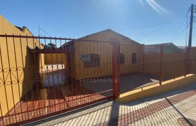 Casa reformada para aluguel na zona norte de londrina com 2 quartos, próxima à avenida saul elkind