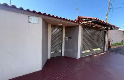 Casa para locação com 3 quartos e cozinha planejada próximo ao shopping com-tour
