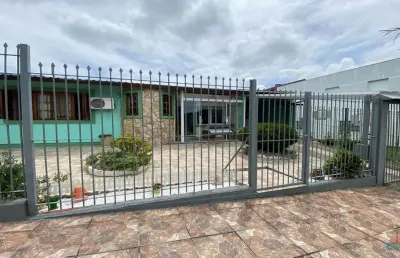 Casa com 3 quartos à venda no santa catarina, caxias do sul  por r$ 800.000