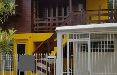 Casa com 3 quartos à venda na nossa senhora da saúde, caxias do sul  por r$ 660.000