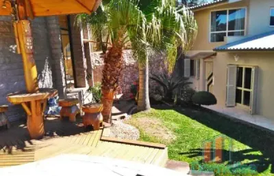 Casa com 3 quartos à venda no cruzeiro, caxias do sul  por r$ 860.000