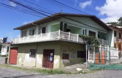 Casa com 3 quartos à venda no são leopoldo, caxias do sul  por r$ 795.000