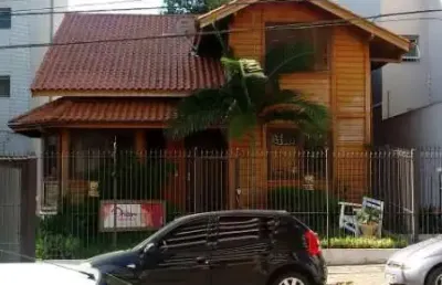 Casa com 5 quartos à venda no são pelegrino, caxias do sul  por r$ 1.200.000