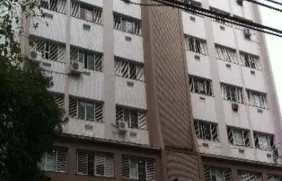 Sala comercial para alugar no centro, caxias do sul  por r$ 1.250