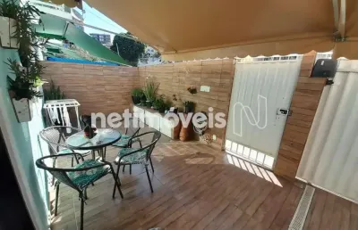Casa com 2 quartos à venda na Rua Macari, Jardim Guanabara, Rio de Janeiro