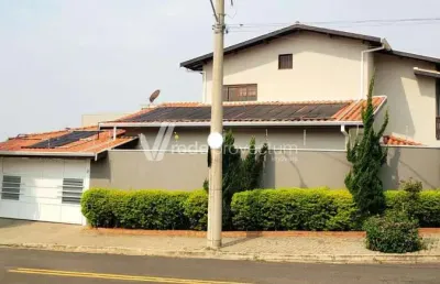 Casa com 5 quartos à venda na rua adaísio giron, 240, jardim regina, indaiatuba, 258 m2 por r$ 1.500.000