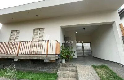 Casa com 3 quartos à venda na rua boaventura do amaral, 155, bosque, campinas, 181 m2 por r$ 650.000