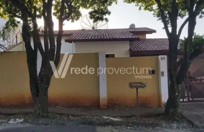 Casa com 3 quartos à venda na ângelo torres, 97, vila mário finotelli, jaguariúna, 97 m2 por r$ 450.000