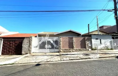 Casa com 3 quartos à venda na rua lamartine ribas camargo, 205, parque jambeiro, campinas, 198 m2 por r$ 650.000