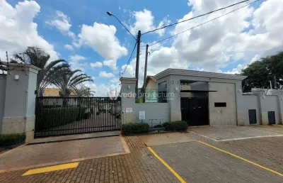 Casa em condomínio fechado com 3 quartos à venda na rua professor antônio nogueira braga, 236, parque rural fazenda santa cândida, campinas, 150 m2 por r$ 1.100.000