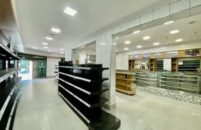 Casa comercial para alugar na Rua Benjamin Constant, 190, Embaré, Santos