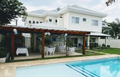 Casa à venda em rio de janeiro, barra da tijuca, com 5 suítes, com 650 m²