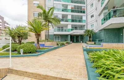 Apartamento com 4 quartos para alugar na Rua Coronel Ottoni Maciel, 490, Vila Izabel, Curitiba