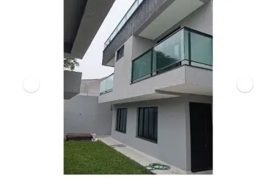 Casa com 4 quartos à venda na Rua Arapongas, 1278, Alto Tarumã, Pinhais