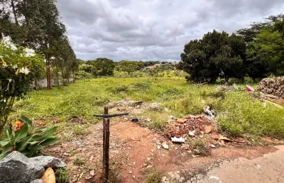 Grande terreno no setor pontal sul – excelente localização!