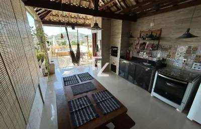 Uma casa que abraça e surpreende a 300m do shopping taquara plaza
