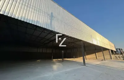 Galpão comercial novo com 1100m² – possibilidade de locação conjunta até 2.000m²