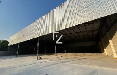 Galpão comercial novo com 450m² – possibilidade de locação conjunta até 2.000m²