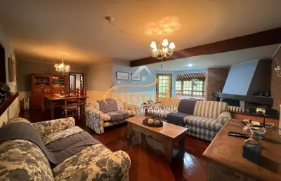 Apartamento clássico e charmoso com toques de azul em campos do jordão