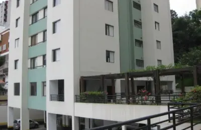 Apartamento com 2 quartos para alugar na Rua Paris, 415, Sumaré, São Paulo