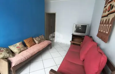 Casa de condominio a venda na praia grande, guilhermina, com 2 quartos e 1 vaga