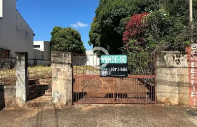 Terreno à venda na Avenida São João, Aeroporto, Londrina