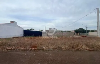 Terreno à venda na Rua Santa Boer, 13, Jardim Paraty, Londrina