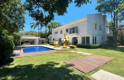 Casa à venda no condomínio forest hills – 4 suítes – linda e contemporânea. impecável! gourmet, piscina, ateliê e casa de caseiro e hóspedes!