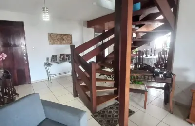 Apartamento dupex com 6 quartos / próximo ao espaço cultural