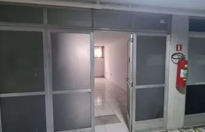 Sala comercial com 1 sala para alugar no Centro, Campos dos Goytacazes 