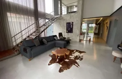 Casa com 3 quartos para alugar no Parque Rodoviário, Campos dos Goytacazes 