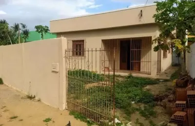 Casa com 3 quartos à venda no Parque Penha, Campos dos Goytacazes 