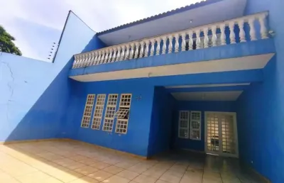 Casa com 5 quartos à venda na Rua Pioneiro Carlos Assalin, 319, Vila Ipiranga, Maringá