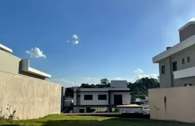 Terreno em condomínio fechado à venda na Rua Jacob Porsak, 257, Jardim Alvorada, Maringá