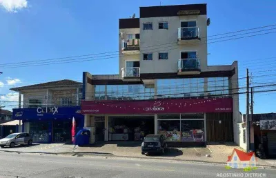 Apartamento c/02 quartos + moveis planejados + garagem coberta no bairro iririu!