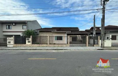 Residencia em alvenaria c/parte averbada+sobrado aos fundos e terreno c/393 m2 no bairro aventureiro!