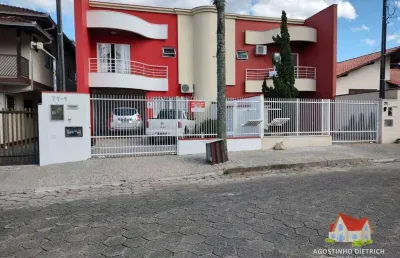 Sobrado geminado de c/03 quartos sendo 01 suite+closet+moveisplanejados+espaco aos fundos no bairro bom retiro!