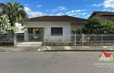 Residencia em alvenaria c/laje + terreno c/area total de 343,00 m2 no bairro iririu!